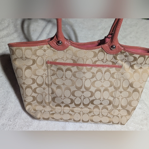 Coach Signature Floral Applique Tote Tan Pink Canvas Leather Bag - Picture 2 of 15